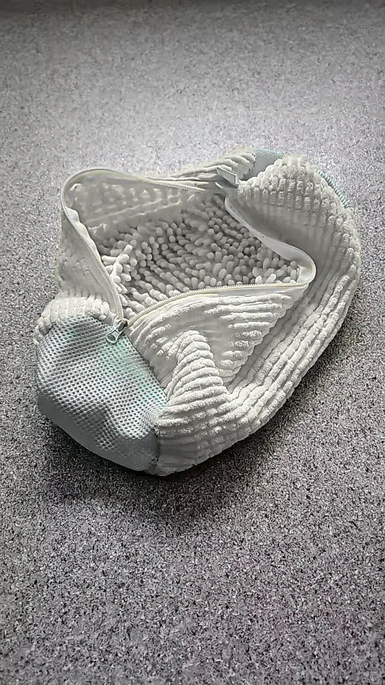 The Safe Laundry Bag